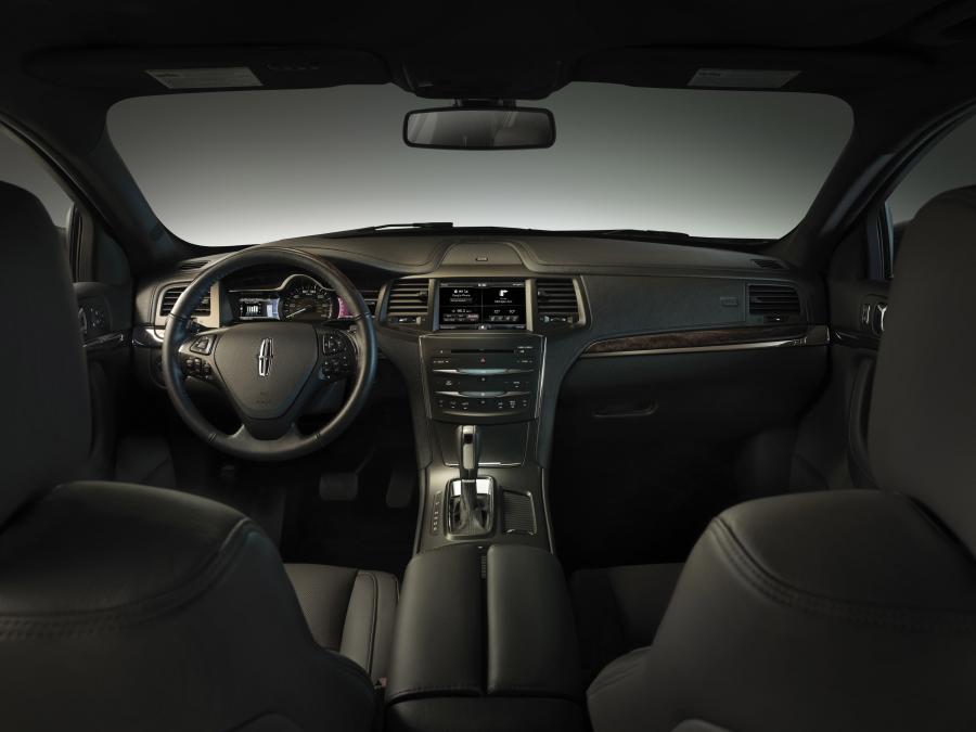  Lincoln MKS 2013 года  (фото 5 из 17)
